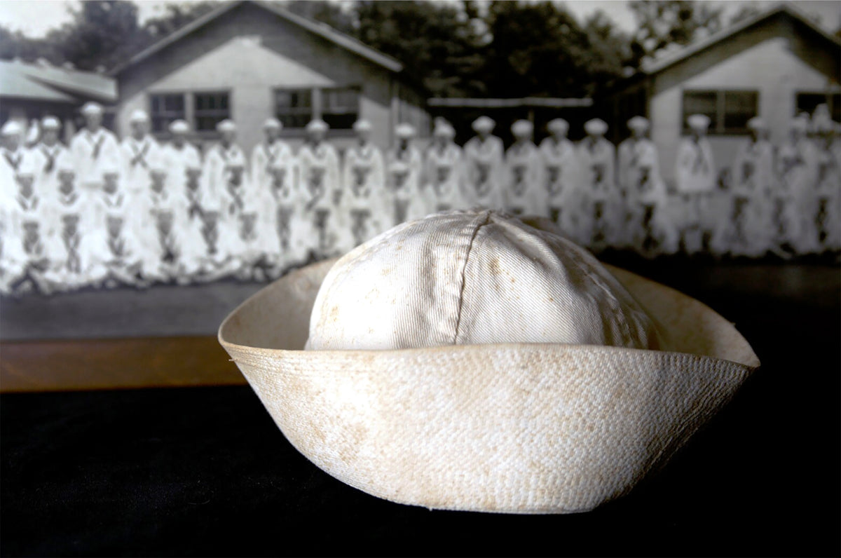 World War I U.S. Navy White Sailor Hat Cap with Original WWI Panoramic Photograph of Wearing This Exact Hat, Both Objects c. 1917–1919, *Free Shipping
