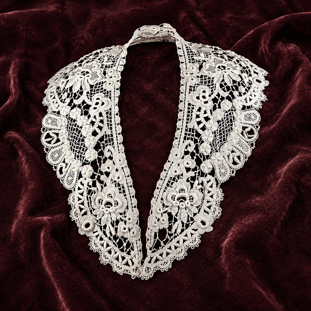 Antique Irish Crochet Bertha Collar, c. 1900  *Free Shipping