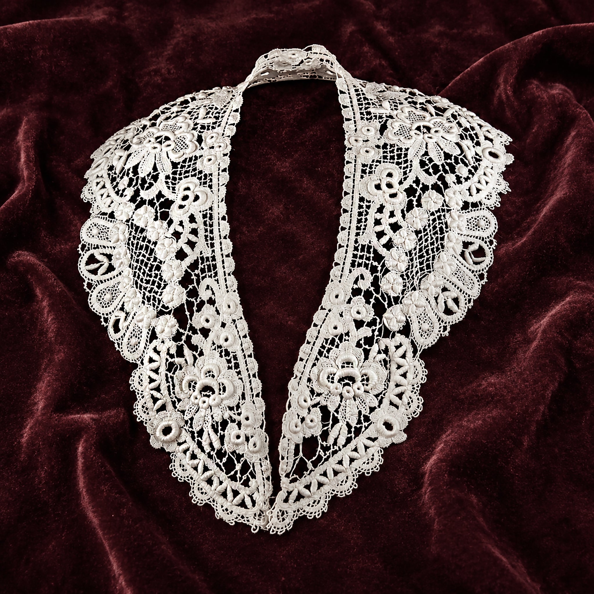 Antique Irish Crochet Bertha Collar, c. 1900  *Free Shipping