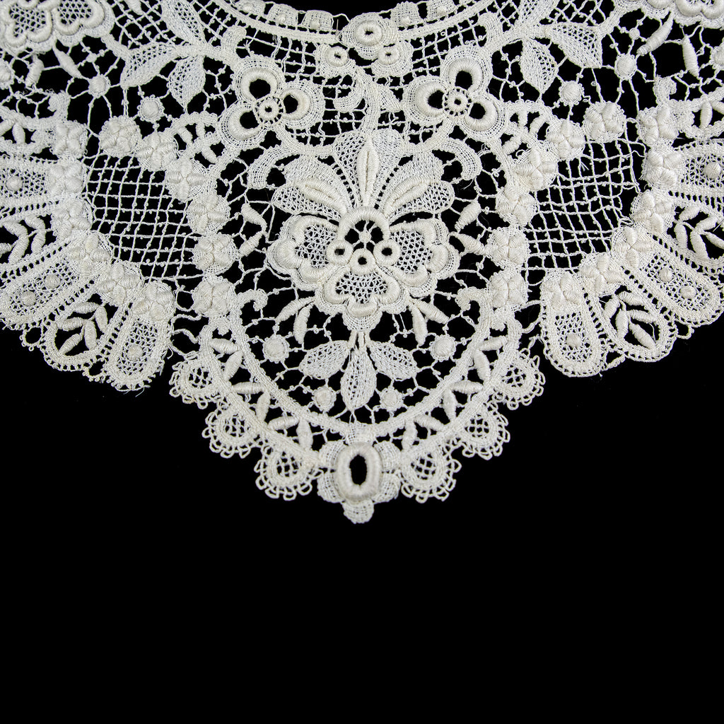 Antique Irish Crochet Bertha Collar, c. 1900  *Free Shipping